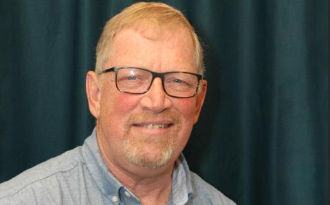 Cecil Van Niejenhuis to Retire From Pastor Church Resources