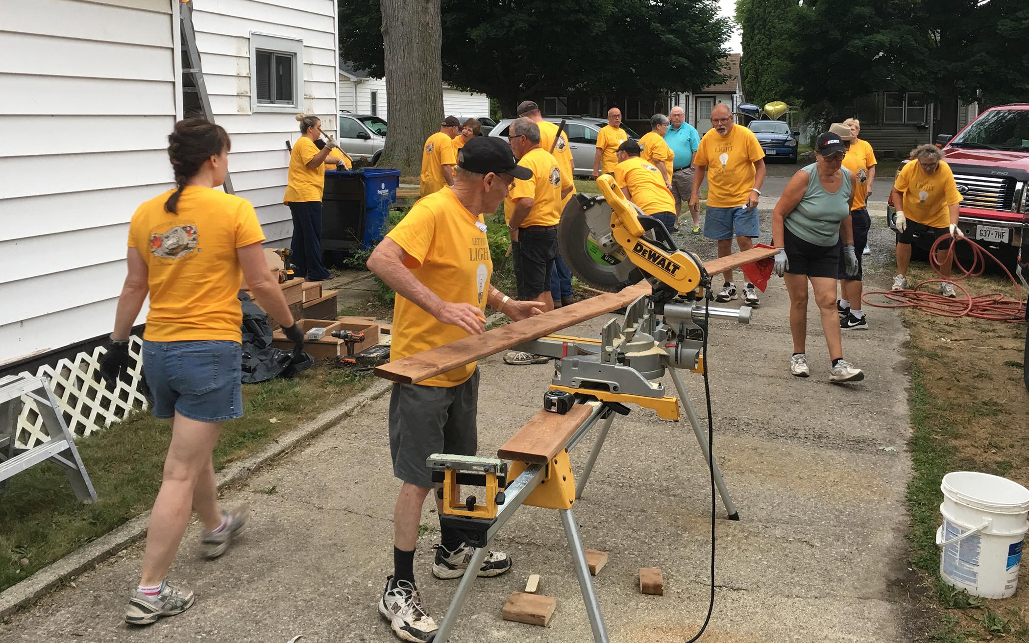 Backyard Mission Brings Together Generations, Congregations for Community