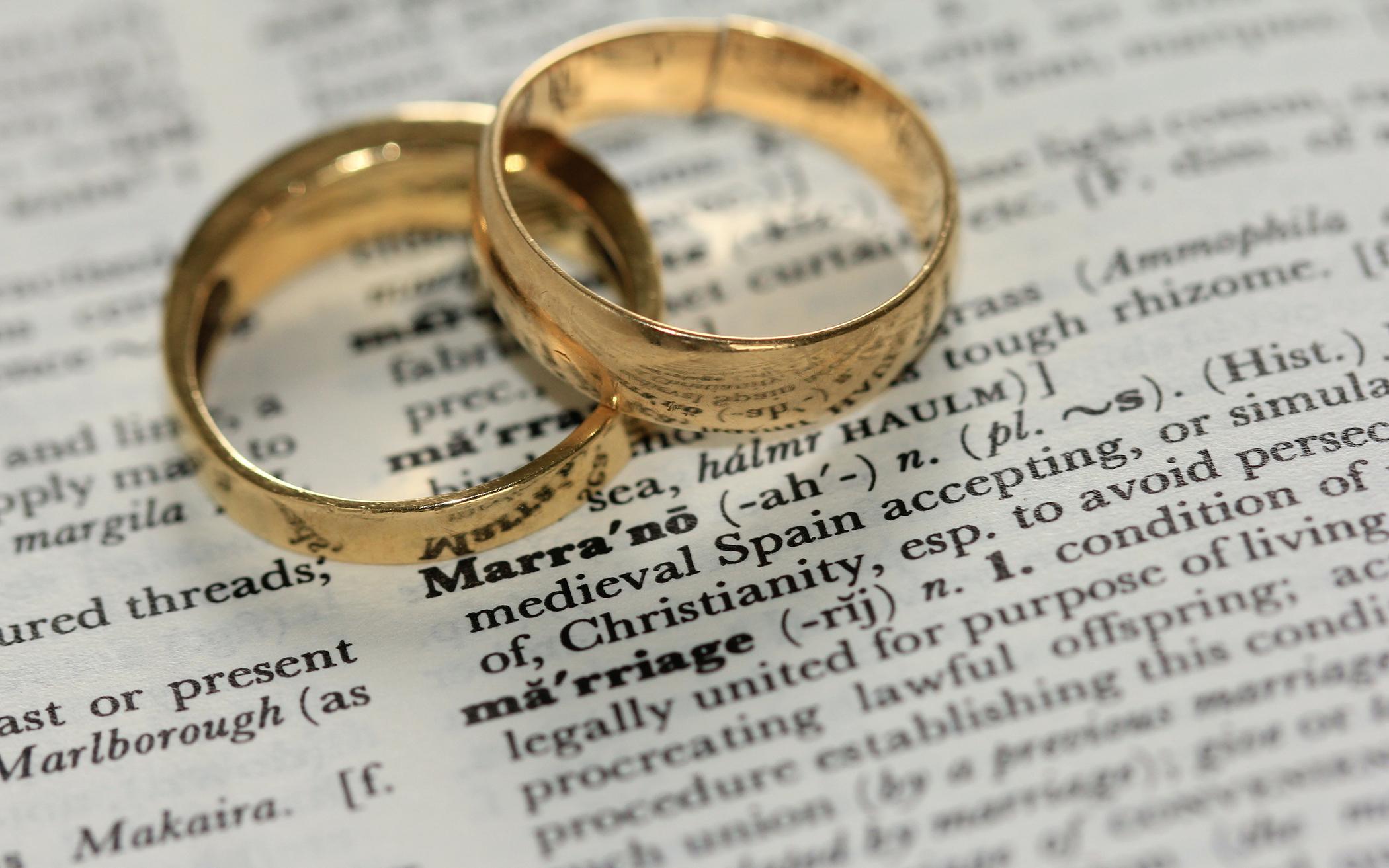 Don’t Sanction Marriages without the State, Report Urges